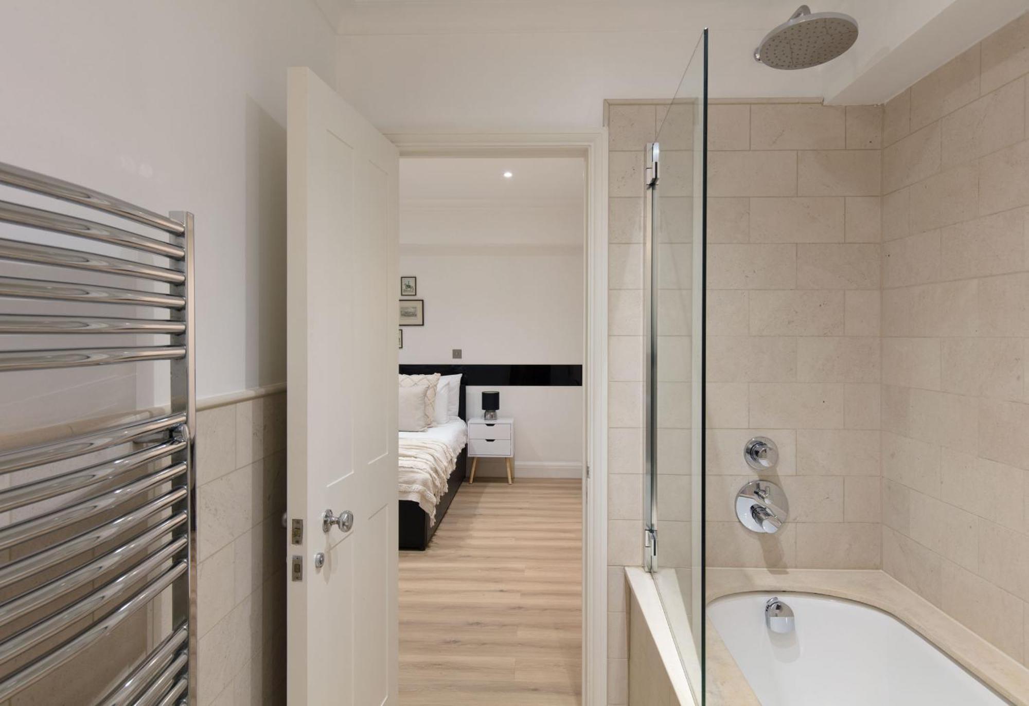 Spacious Quiet 4Bedrooms 6Beds House With Private Garage 5Min Walk To Paddington Station Лондон Экстерьер фото